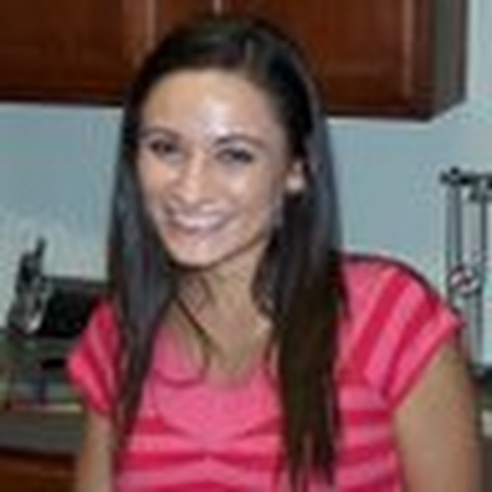 Meet your Posher, Nora